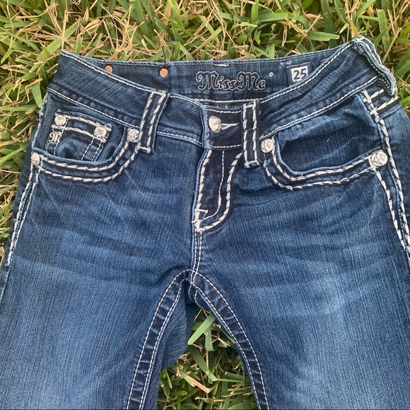 Rhinestone Bling Miss Me Bootcut Jeans Size 25 - Picture 3 of 9